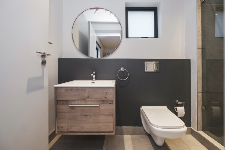 1 Bedroom Property for Sale in Sea Point Western Cape